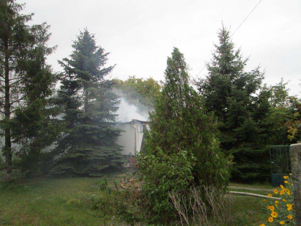 Leégett egy faház Vácon – egy ember megsérült