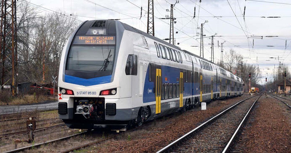 Hétfőtől újabb vasútvonalon lehet emeletes vonattal utazni, ezúttal a Dunakanyarba